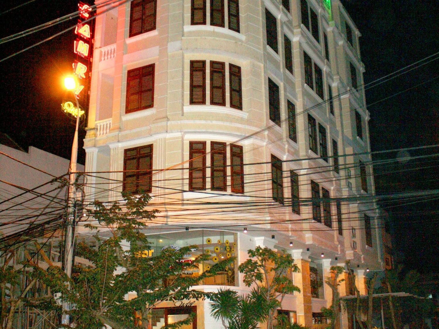 Camry Hotel Đà Nẵng Exterior foto